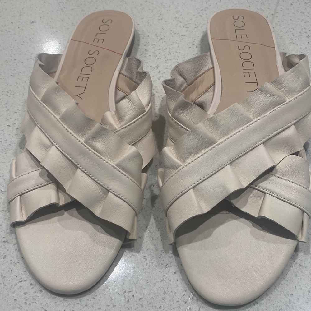 Sole society shoes size 11